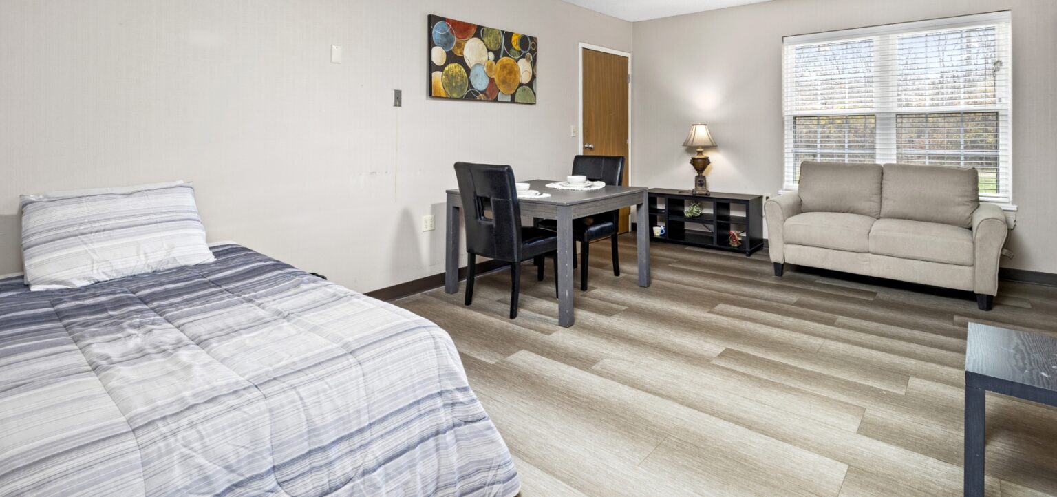 Skilled Nursing Hudson, OH Hudson Elms Skilled Nursing